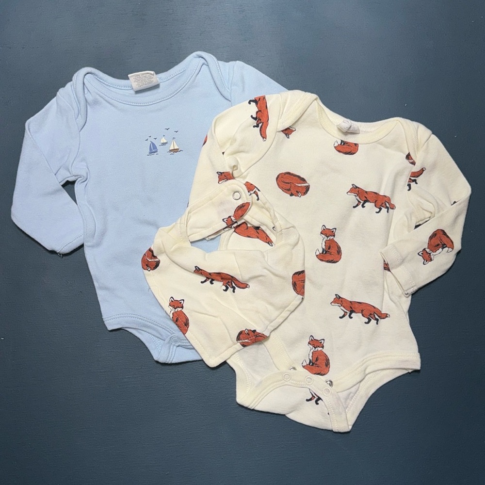 Starting Out printed Onesies